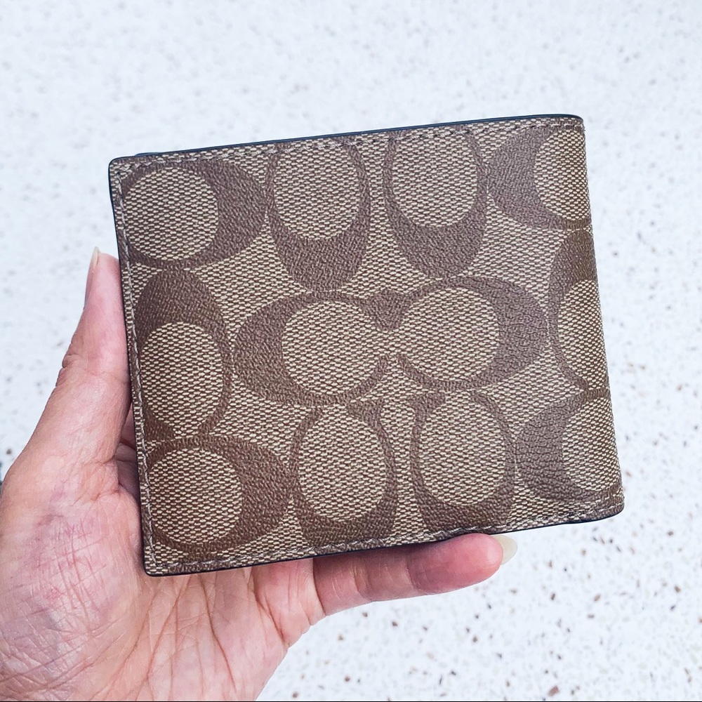 NWT Authentic Coach Men's Limited Disney Wallet - Picture 4 of 6